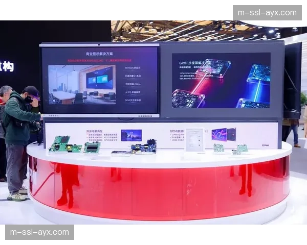 基于位置的场景化推送服务完善，激活现场消费潜力