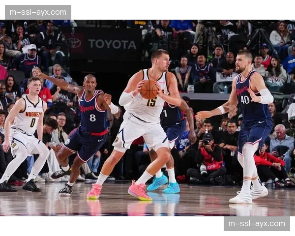 深度复盘:掘金如何利用约基奇高位策应破解森林狼顶级防守 深度复盘:掘金如何利用约基奇高位策应破解森林狼顶级防守